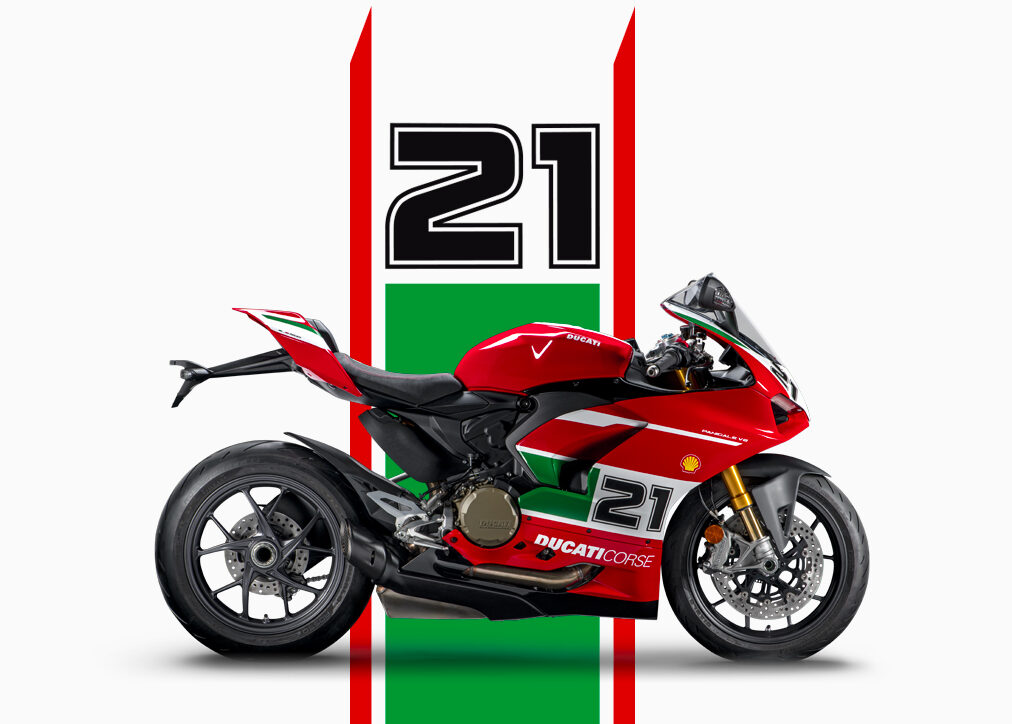 Ducati Panigale V2 TB mit Startnummer