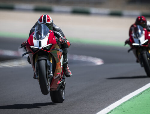 Ducati-Panigale-V4R-MY23-overview-gallery-03-1920x1080