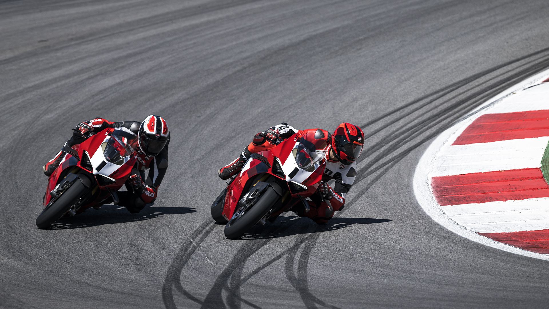 Home Ducati Berlin / der Haupstadtstore
